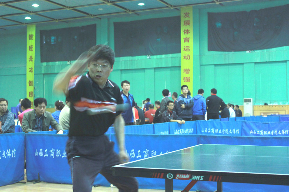 我校荣获省高校第七届教职工乒乓球赛领导组冠军