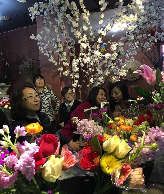 矿业学院举办“心自耕耘,花自芬芳”花艺培训庆祝“三八”节 矿业学院举办“心自耕耘,花自芬芳”花艺培训庆祝“三八”节
