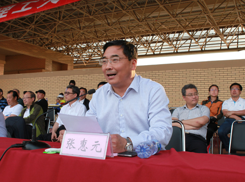 我校举办2015年田径运动会