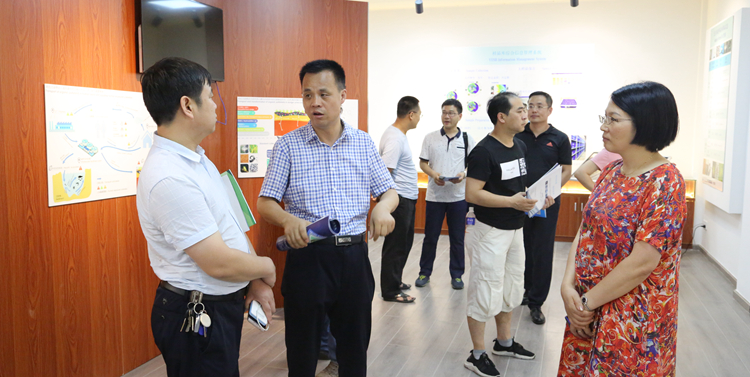 我校组织青年教师代表实地参观同济嘉兴环保医院 我校组织青年教师代表实地参观同济嘉兴环保医院