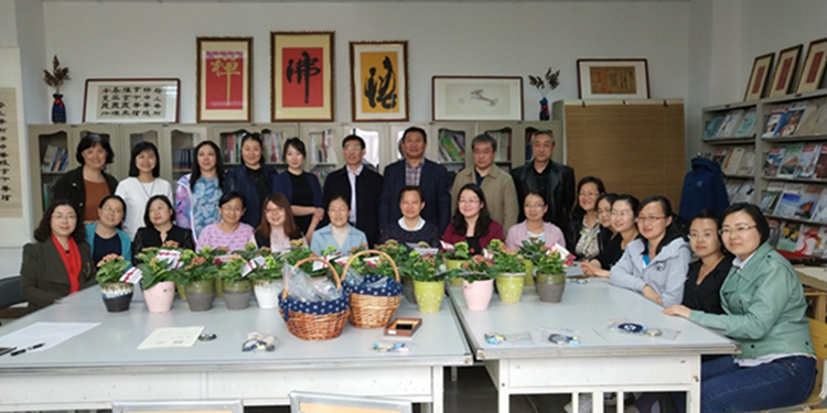轻纺学院举办“传承晋绣文化弘扬轻纺精神”活动