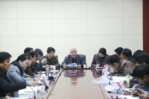 校工会召开2016年第四次全委会