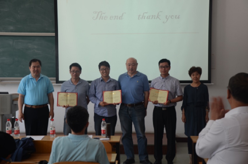 物电学院举办青年教师教学基本功竞赛 物电学院举办青年教师教学基本功竞赛