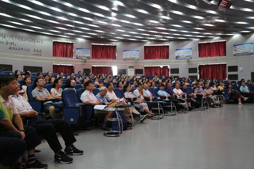 我校青年教师教学基本功首次培训圆满结束 我校青年教师教学基本功首次培训圆满结束